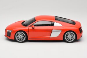 Audi R8 V10 Röd Welly 1:18 18052W Metall — bild 4 av 8