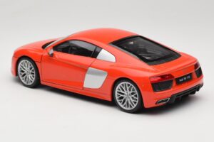 Audi R8 V10 Röd Welly 1:18 18052W Metall — bild 7 av 8
