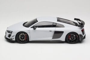 Audi R8 4S V10 Performance Vit Kengfai 1:18 VAKF-0357 Metall — bild 4 av 8