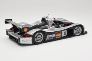 Audi R8R LMP #8 F. Biela / E. Pirro / D. Theys 24 Hours of Le Mans 1999 Maisto 1:18 538881 Metall — bild 3 av 8