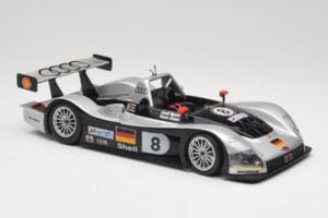 Audi R8R LMP #8 F. Biela / E. Pirro / D. Theys 24 Hours of Le Mans 1999 Maisto 1:18 538881 Metall — bild 6 av 8