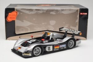 Audi R8R LMP #8 F. Biela / E. Pirro / D. Theys 24 Hours of Le Mans 1999 Maisto 1:18 538881 Metall — bild 8 av 8