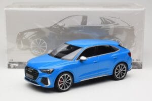 Audi RS Q3 F3 Sportback Blå Minichamps 1:18 155018101 Metall — bild 6 av 6