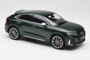 Audi RS Q3 Sportback 8U Green Metallic Minichamps 1:18 155018102 Metall — bild 4 av 6