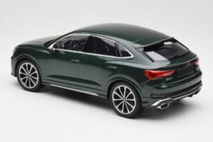 Audi RS Q3 Sportback 8U Green Metallic Minichamps 1:18 155018102 Metall — bild 5 av 6