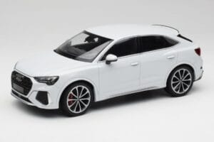 Audi RS Q3 F3 Sportback Glacier White Metallic Minichamps 1:18 155018105 Metall
