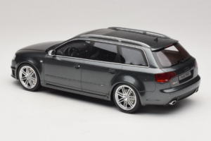 Audi RS4 B7 Grå Otto 1:18 OT721 Resin — bild 5 av 6