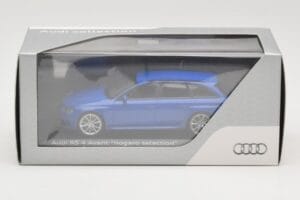 Audi RS4 B8 Avant Nogaro Blue Julurval 2014 Minichamps 1:43 AUDI003 Metall — bild 4 av 4