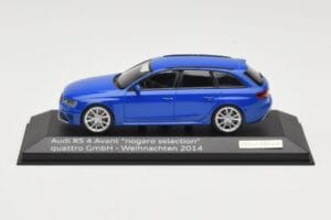 Audi RS4 B8 Avant Nogaro Blue Julurval 2014 Minichamps 1:43 AUDI003 Metall