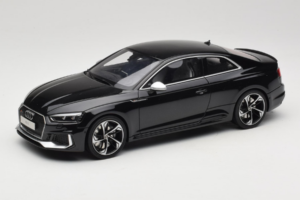 Audi RS5 B9 Coupe Svart GT Spirit 1:18 GT751 Resin