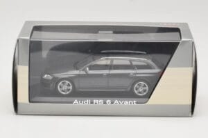 Audi RS6 C5 Avant Daytona Grey Minichamps 1:43 5010710233 Metall — bild 4 av 4