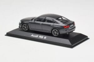 Audi RS6 C6 Daytona Grey Minichamps 1:43 5010810123 Metall — bild 3 av 4