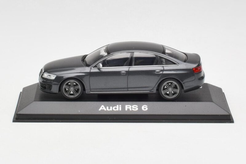 Audi RS6 C6 Daytona Grey Minichamps 1:43 5010810123 Metall