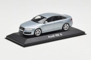 Audi RS6 C6 Monza Silver Minichamps 1:43 5010810113 Metall — bild 2 av 4