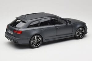 Audi RS6 C7 Avant Matt Grey Minichamps 1:18 110012012 Metall — bild 3 av 8
