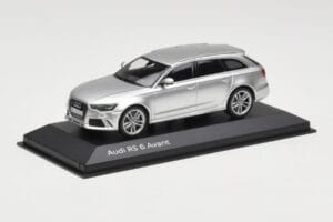 Audi RS6 C7 Avant Prisma Silver Minichamps 1:43 5011216213 Metall — bild 2 av 4