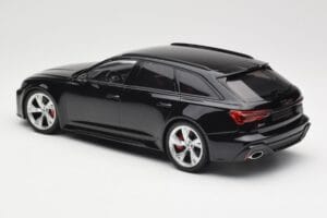 Audi RS6 C8 Avant Black Metallic Minichamps 1:18 155018014 Metall — bild 5 av 6