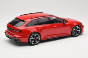 Audi RS6 C8 Avant Red Metallic Minichamps 1:18 155018010 Metall — bild 2 av 6