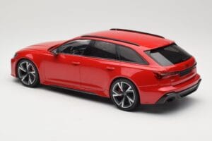 Audi RS6 C8 Avant Red Metallic Minichamps 1:18 155018010 Metall — bild 5 av 6