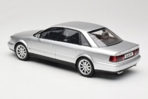 Audi S4 C4 4.2 V8 Crystal Silver Otto 1:18 OT464 Resin — bild 5 av 6