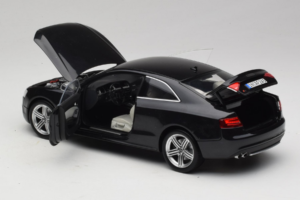 Audi S5 B8 Coupe Svart Norev 1:18 188360 Metall — bild 5 av 8