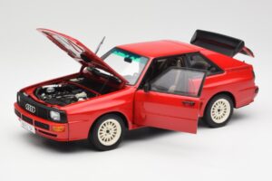 Audi Sport Quattro Röd Återförsäljarupplaga AUTOart 1:18 5030400205 Metall — bild 2 av 8