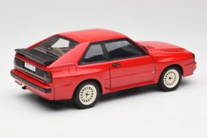 Audi Sport Quattro Röd Återförsäljarupplaga AUTOart 1:18 5030400205 Metall — bild 3 av 8