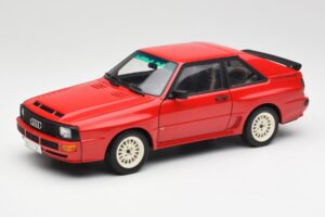 Audi Sport Quattro Röd Återförsäljarupplaga AUTOart 1:18 5030400205 Metall