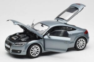 Audi TT 8J Condor Grå Minichamps 1:18 5010500415 Metall — bild 2 av 8