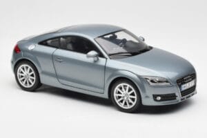 Audi TT 8J Condor Grå Minichamps 1:18 5010500415 Metall — bild 6 av 8