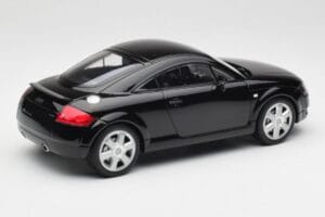 Audi TT 8N Svart Minichamps 1:18 155017021 Metall — bild 2 av 6