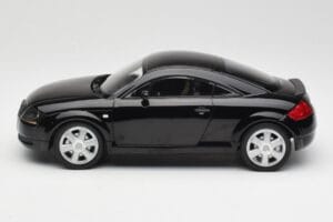 Audi TT 8N Svart Minichamps 1:18 155017021 Metall — bild 3 av 6