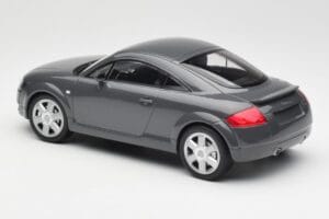 Audi TT 8N Coupe Grey Metallic Minichamps 1:18 155017020 Metall — bild 5 av 6