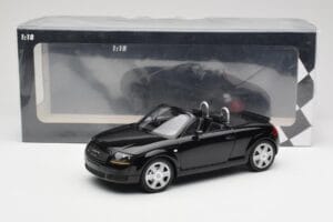 Audi TT 8N Roadster Black Metallic Minichamps 1:18 155017030 Metall — bild 6 av 6