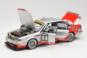 Audi V8 DTM #1 Team AZR F. Biela DTM Champion 1992 Minichamps 1:18 100921001 Metall — bild 2 av 8