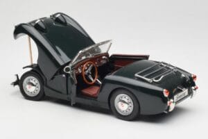 Austin-Healey Sprite Leaf Green Revell 1:18 08837 Metall — bild 5 av 8