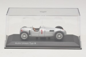 Auto Union Typ B #1 Silver Minichamps 1:43 5031300313 Metall — bild 4 av 5