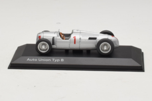 Auto Union Typ B #1 Silver Minichamps 1:43 5031300313 Metall