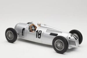 Auto Union Typ C #18 B. Rosemeyer Internationales Eifelrennen Nürburgring Winner 1936 Minichamps 1:18 155361018 Metall — bild 5 av 6