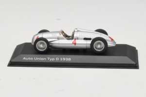 Auto Union Typ D #4 Silver Minichamps 1:43 5030900703-R1 Metall