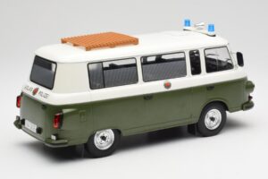 Barkas B1000 Folkpolis MCG 1:18 MCG18009 Metall — bild 3 av 6