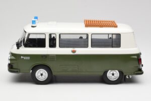 Barkas B1000 Folkpolis MCG 1:18 MCG18009 Metall — bild 5 av 6