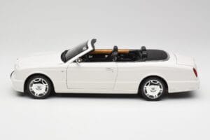 Bentley Azure Glacier White Minichamps 1:18 100139502 Metall — bild 4 av 8