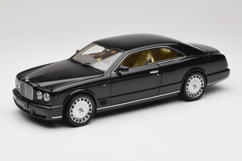 Bentley Brooklands Svart Minichamps 1:18 100139600 Metall
