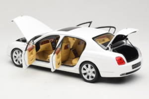 Bentley Continental Flying Spur Vit Minichamps 1:18 100139461 Metall — bild 5 av 8