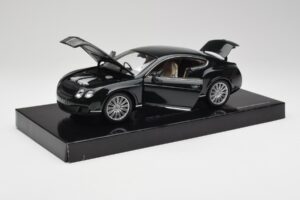 Bentley Continental GT Cumbrian Grön Minichamps 1:18 103139623 Metall — bild 2 av 8