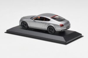 Bentley Continental GT Grå Med Svarta Fälgar Minichamps 1:43 BENTLEY001 Metall — bild 3 av 4