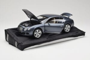 Bentley Continental GT Grey Metallic Minichamps 1:18 100139920 Metall — bild 2 av 8