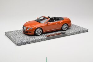 Bentley Continental GT Speed Cabriolet Orange Metallic Minichamps 1:18 107139430 Metall