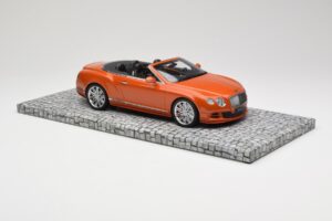 Bentley Continental GT Speed Cabriolet Orange Metallic Minichamps 1:18 107139430 Metall — bild 4 av 6